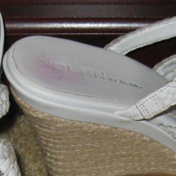 Women's White Sandal with Platform Brand: Nolan Heel Strappy Size 7.5 Medium - Picture 2 of 3